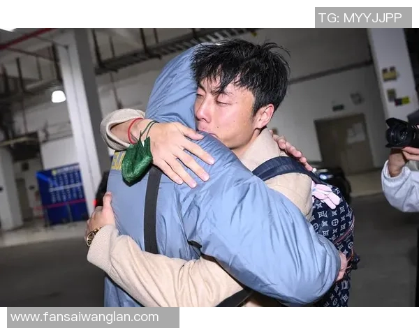 与李磊畅谈滑板生涯的起伏与梦想追逐之路